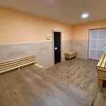 Vershyna Hotel *