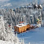 Vershyna Hotel