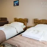 Отель Vershyna