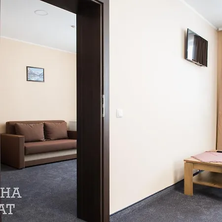 Vershyna Hotell *