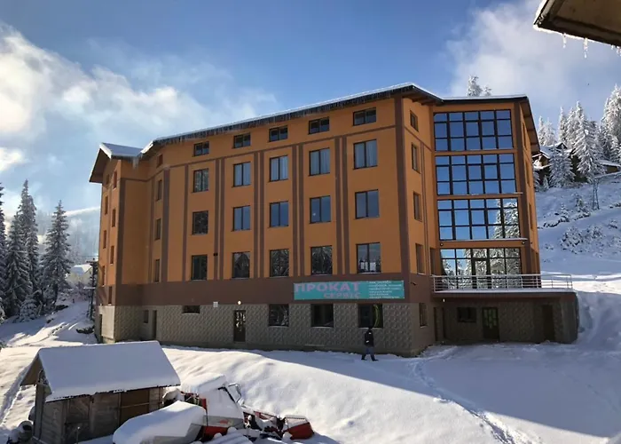 Vershyna Hotel